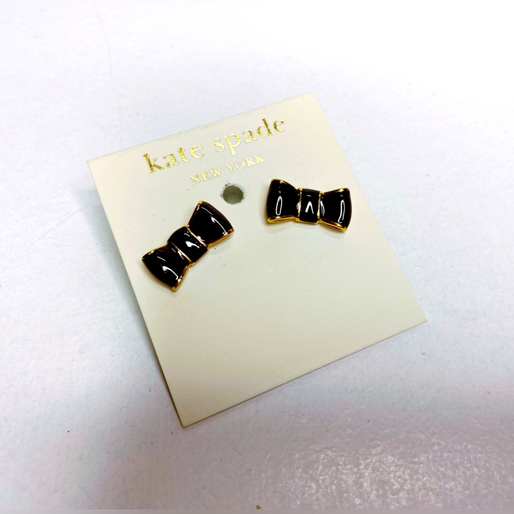 NWT Kate Spade Take A Bow Black Enamel Stud Earrings